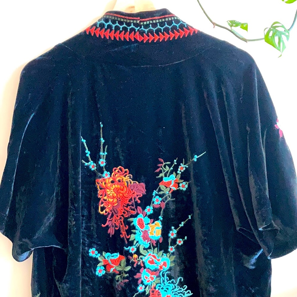Robe-like cardigan
